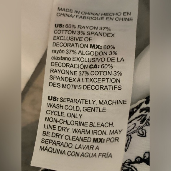 Chico's Capri Cropped Womens Sz 2.5 R White Black Tapered Stretch Pants Fringe - Picture 6 of 6